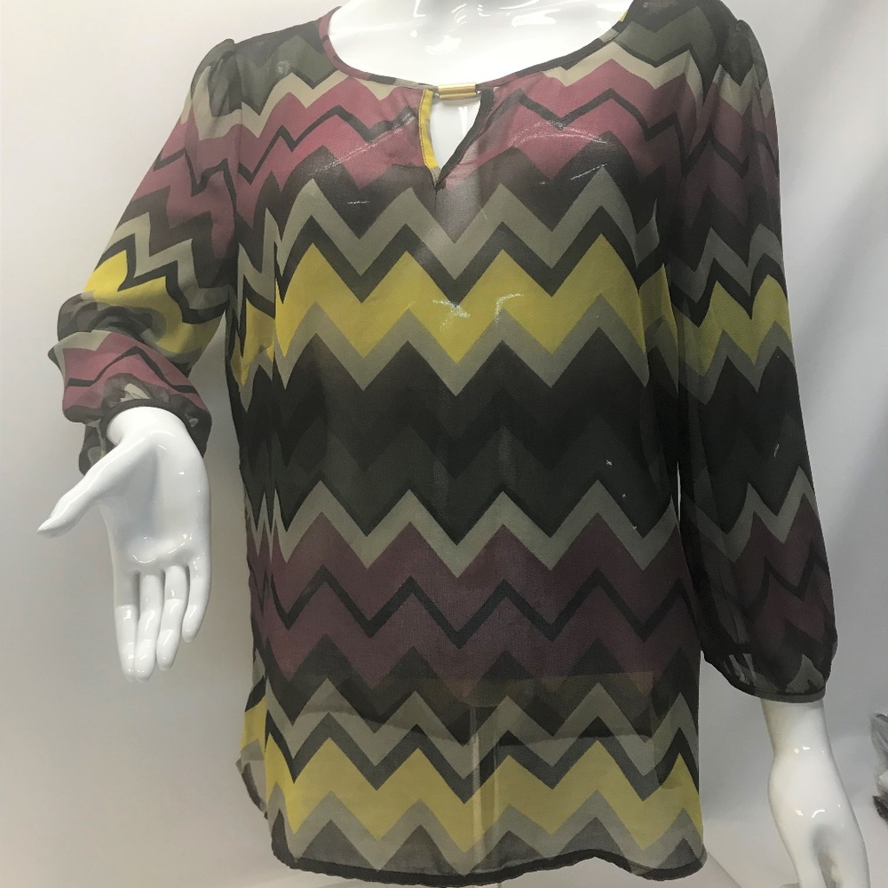 Banana Republic Sheer Chevron Keyhole Blouse L